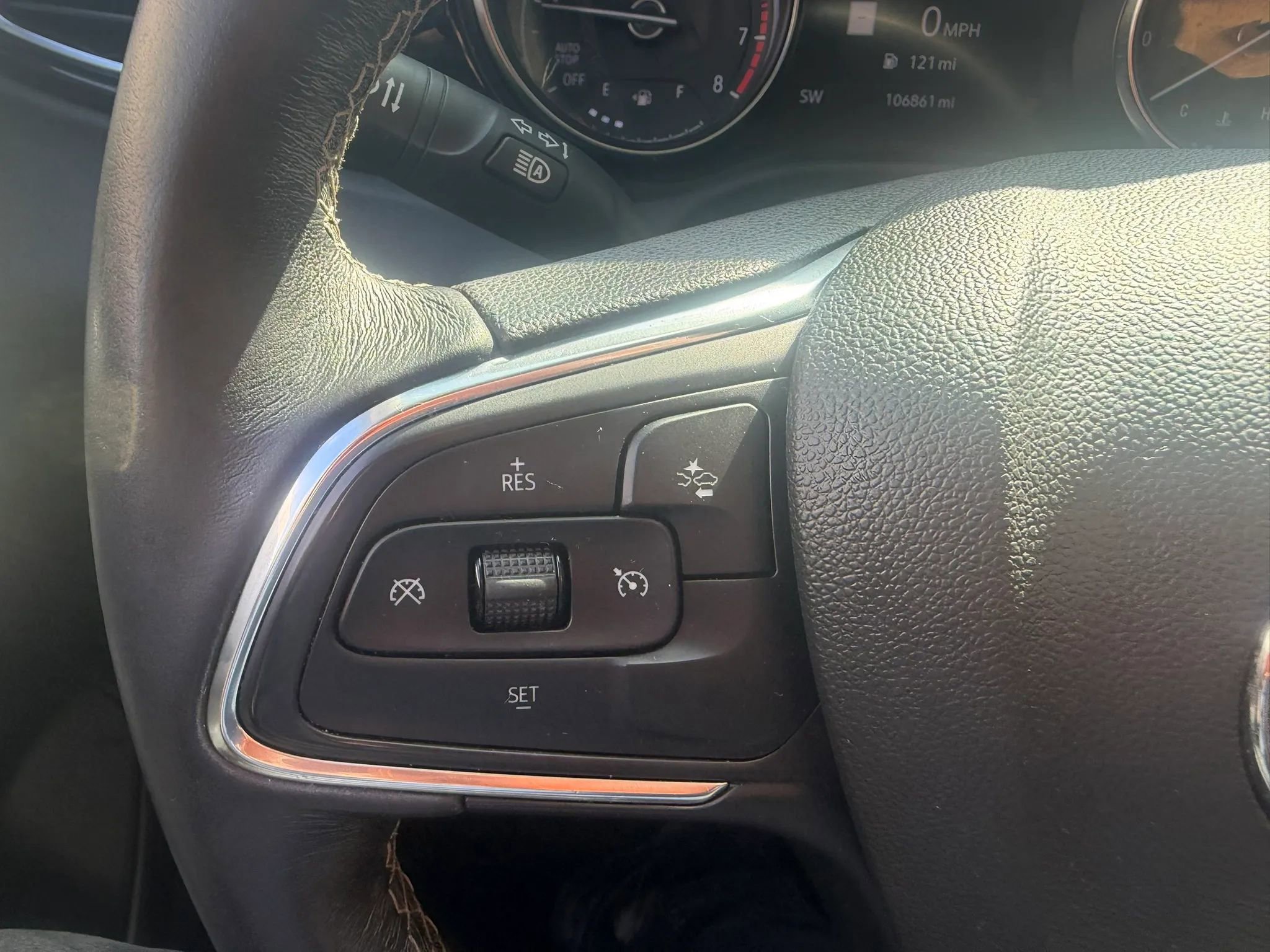 Used 2020 Buick Encore GX Select w/ Experience Buick Package FWD image 13