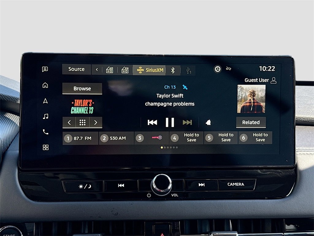 New 2025 Mitsubishi Outlander SE image 15