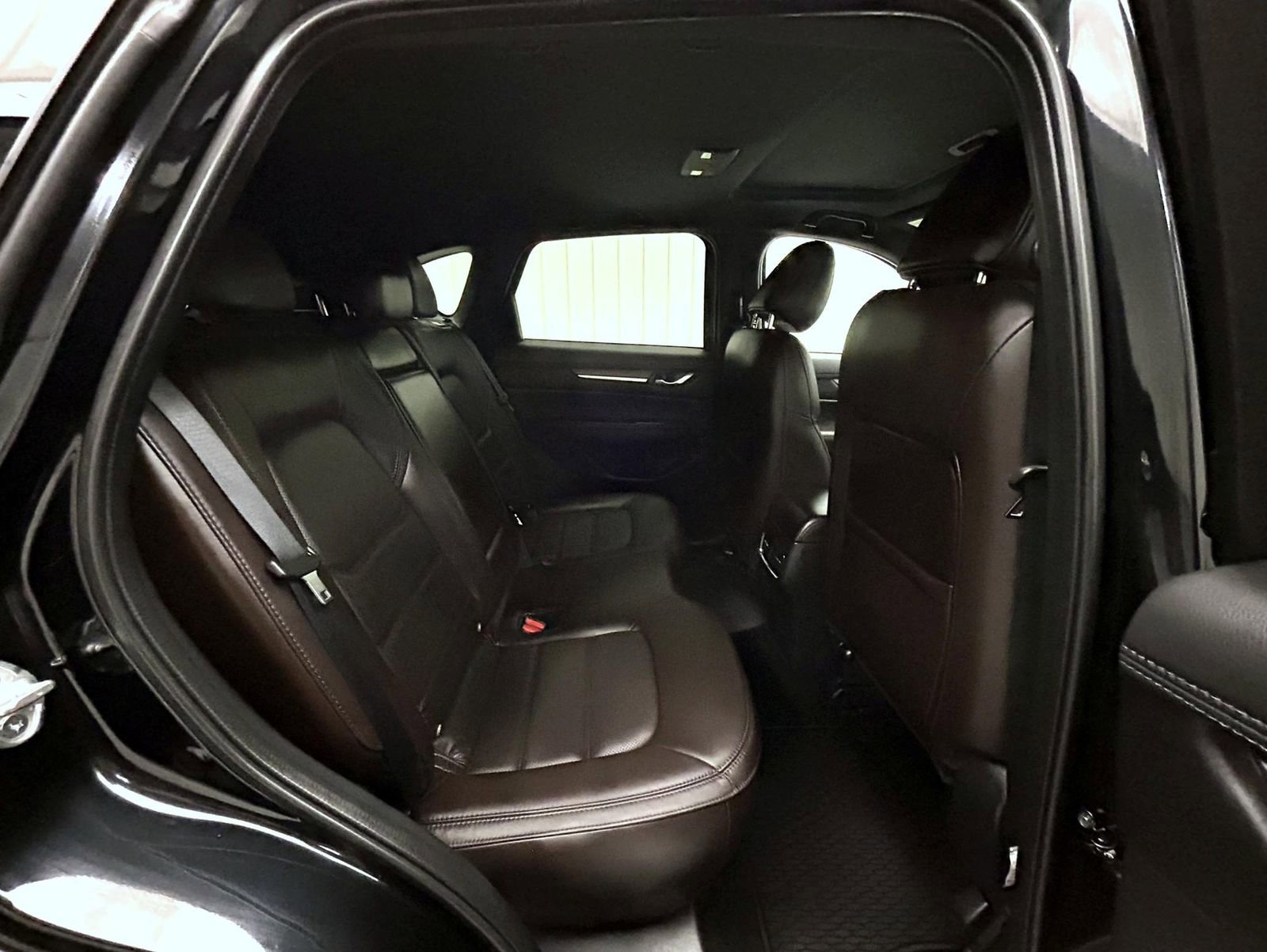 Certified 2023 MAZDA CX-5 Signature image 18