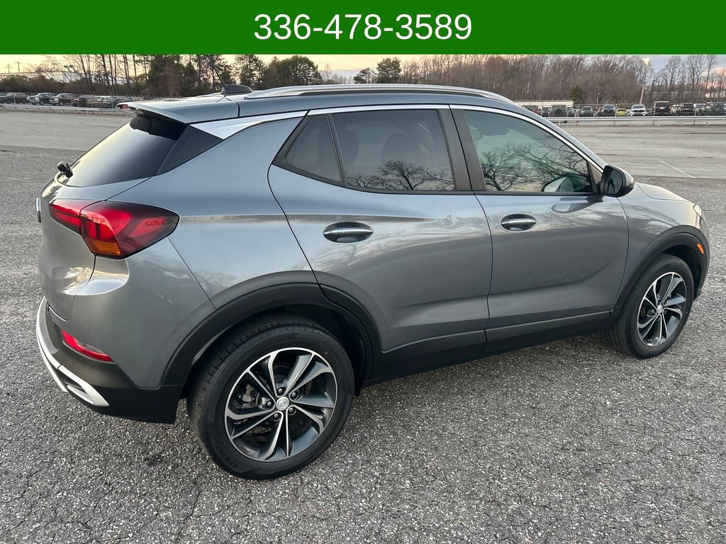 Used 2022 Buick Encore GX Select image 5