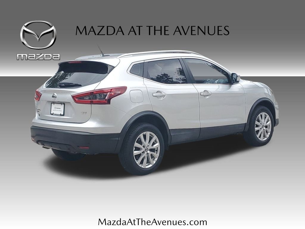 Used 2020 Nissan Rogue Sport SV image 4