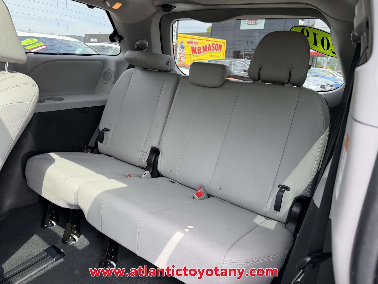 Used 2019 Toyota Sienna Limited Premium AWD/4WD image 17