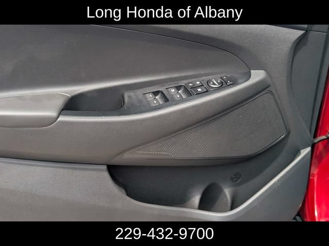 Used 2021 Hyundai Tucson Value FWD image 12