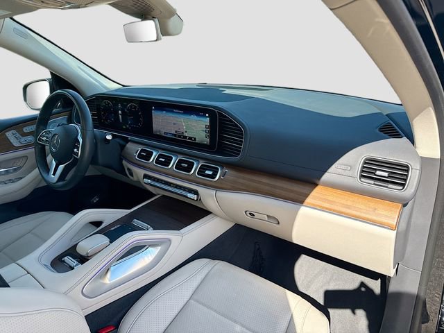 Used 2020 Mercedes-Benz GLS 450 4MATIC image 15