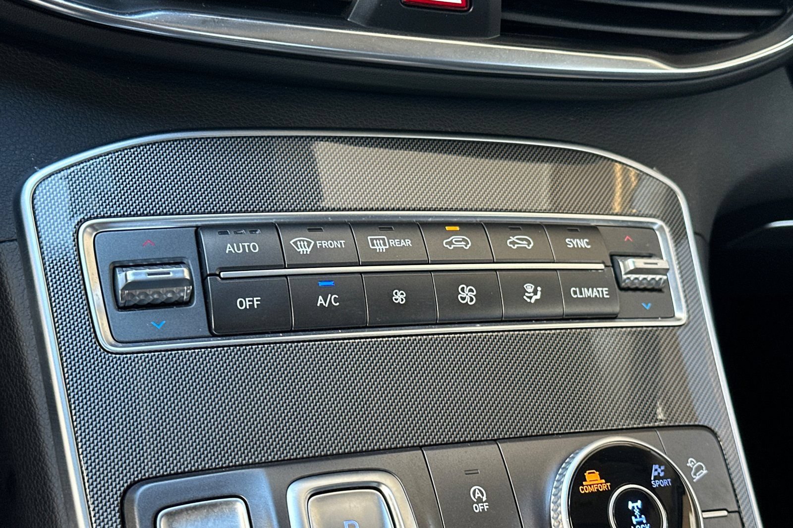 Used 2021 Hyundai Santa Fe SEL w/ Convenience Package AWD/4WD image 21
