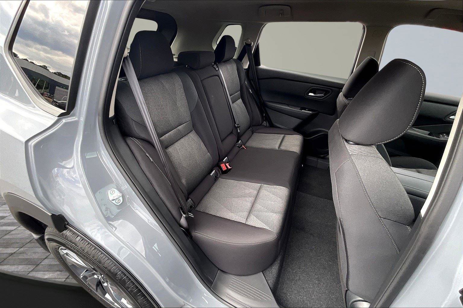 New 2026 Nissan Rogue SV image 9