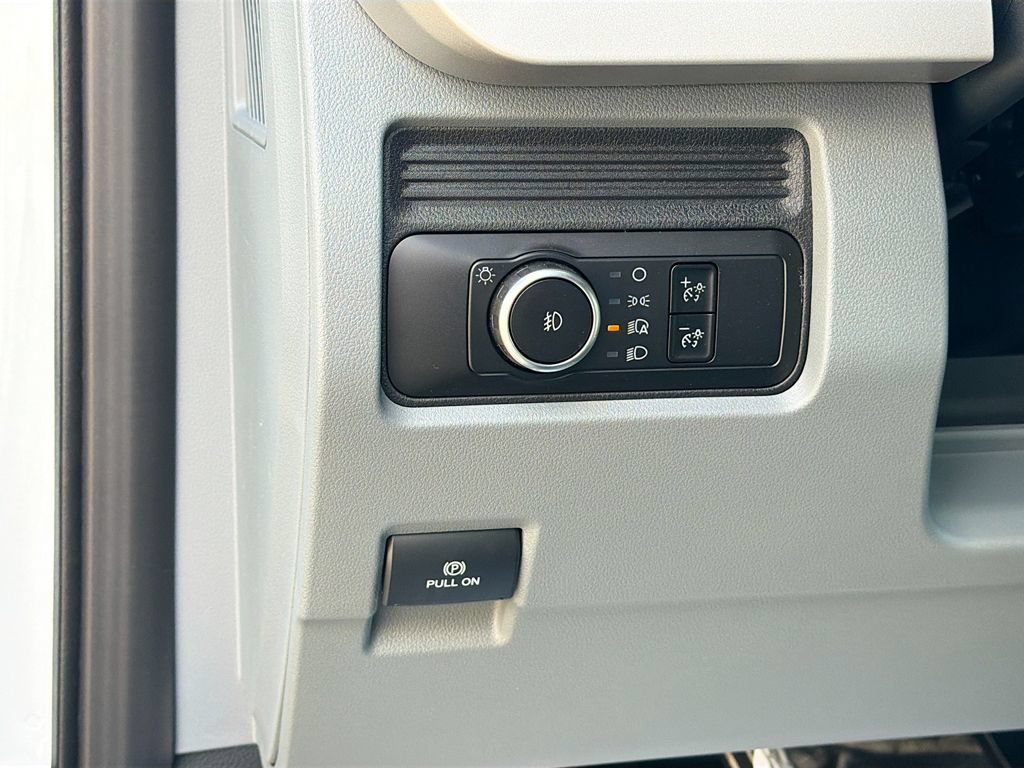 New 2026 Ford F550 4x4 Crew Cab Super Duty image 28