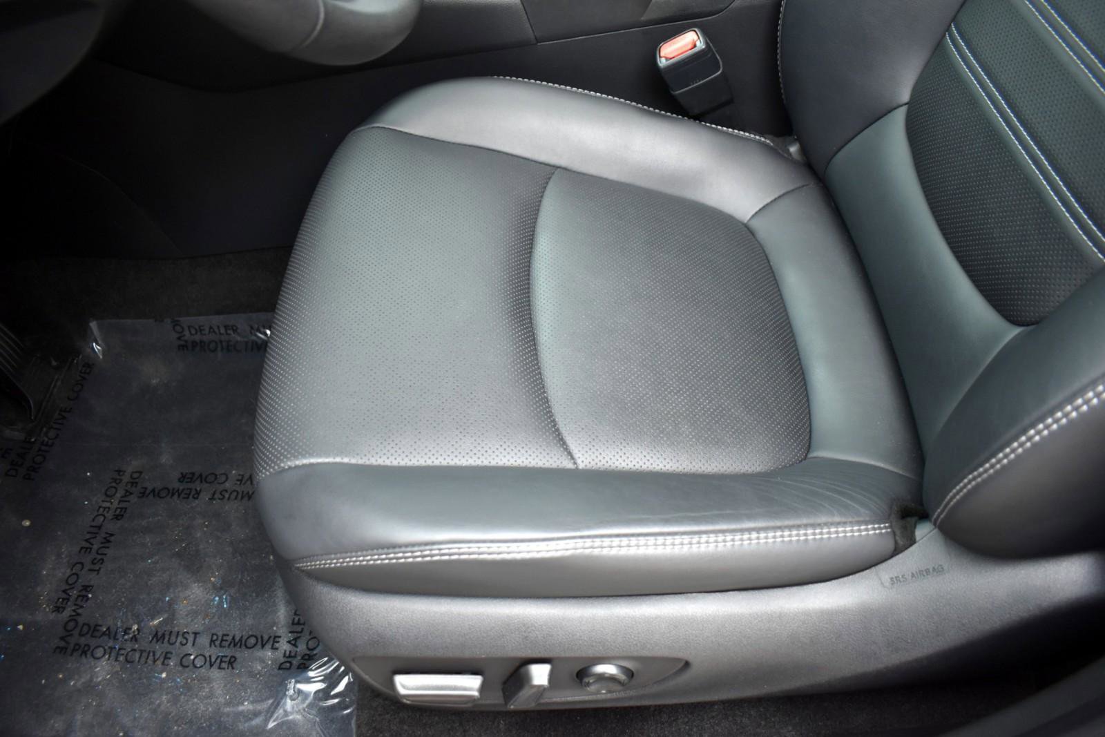 Used 2023 Toyota RAV4 Limited image 28