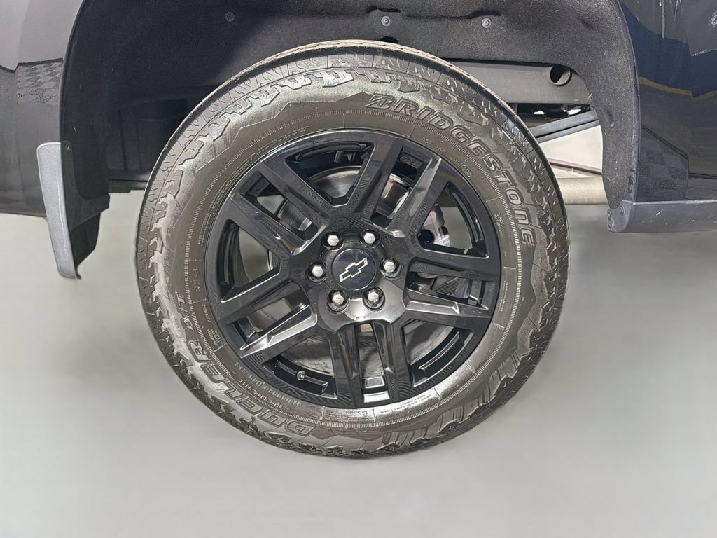 Used 2024 Chevrolet Silverado 1500 LT Trail Boss w/ LT Trail Boss Premium Package AWD/4WD image 31