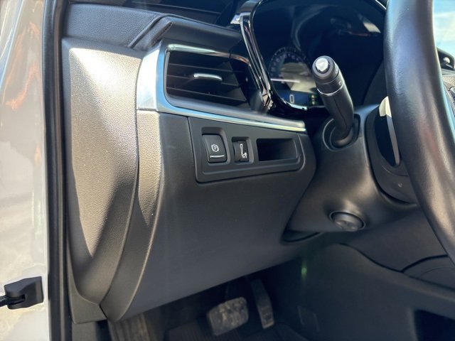 Used 2019 Cadillac XT5 Premium Luxury image 26