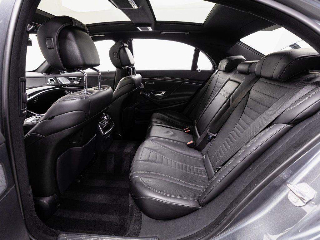 Used 2020 Mercedes-Benz S 560 4MATIC Sedan image 27