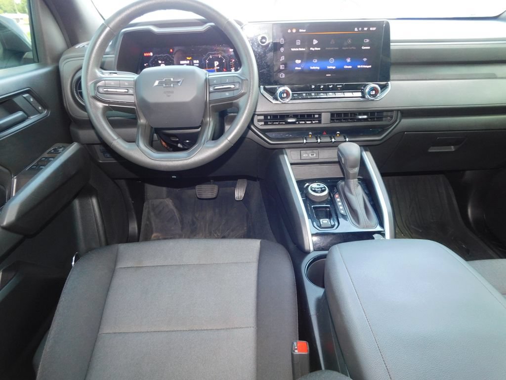 Used 2025 Chevrolet Colorado Trail Boss AWD/4WD image 20