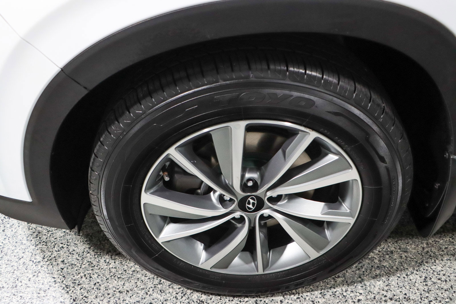 Used 2020 Hyundai Santa Fe SEL w/ Convenience Package image 11