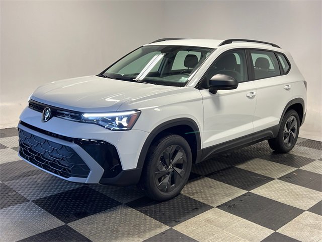 New 2026 Volkswagen Taos S image 3