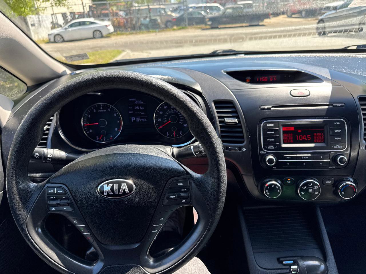 Used 2014 Kia Forte LX w/ Popular Package image 24