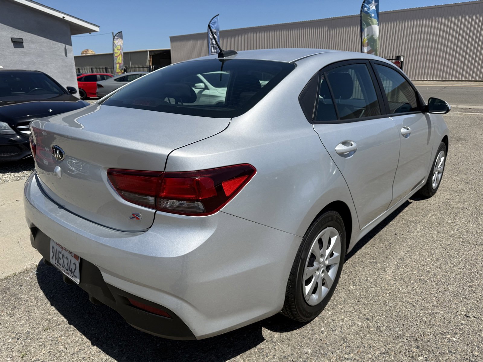 Used 2019 Kia Rio S FWD image 4