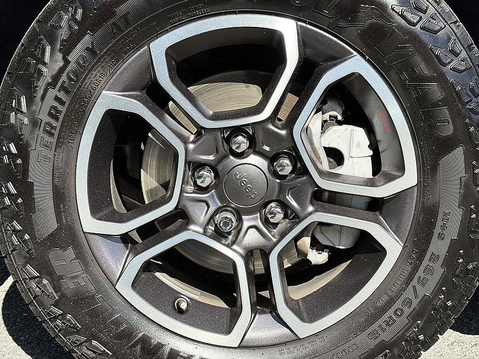 Used 2022 Jeep Grand Cherokee Trailhawk AWD/4WD image 8