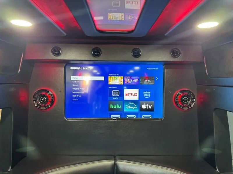 Used 2023 Mercedes-Benz Sprinter 3500 image 44