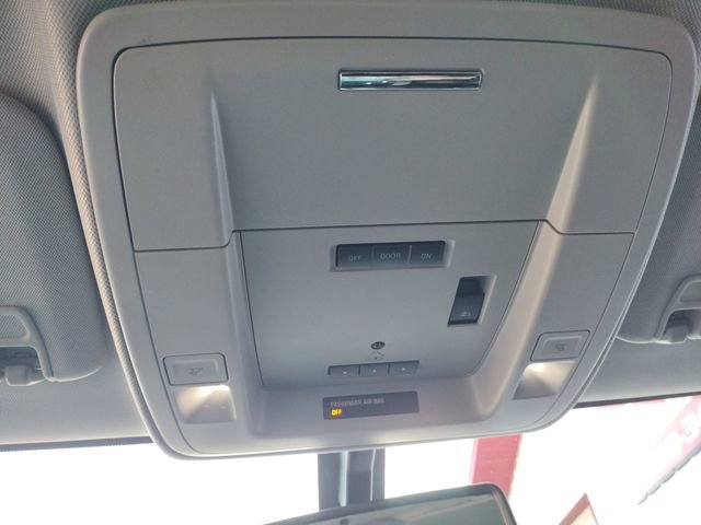 Used 2018 Chevrolet Silverado 1500 LTZ image 43