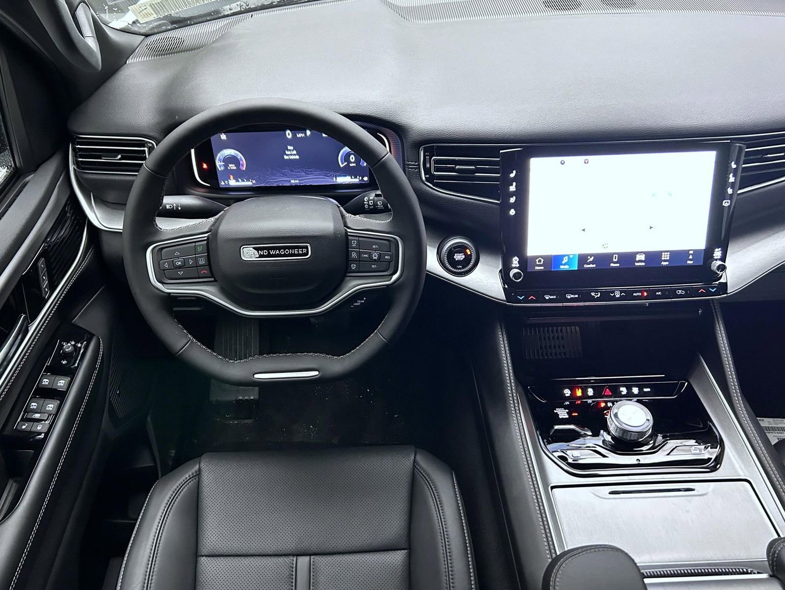 New 2026 Jeep Grand Wagoneer Limited w/ HD Trailer Tow Package AWD/4WD image 13