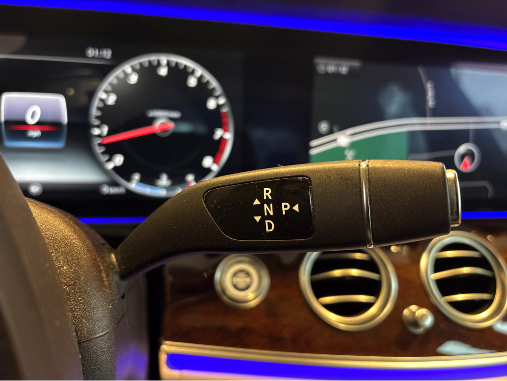 Used 2017 Mercedes-Benz E 300 4MATIC image 24