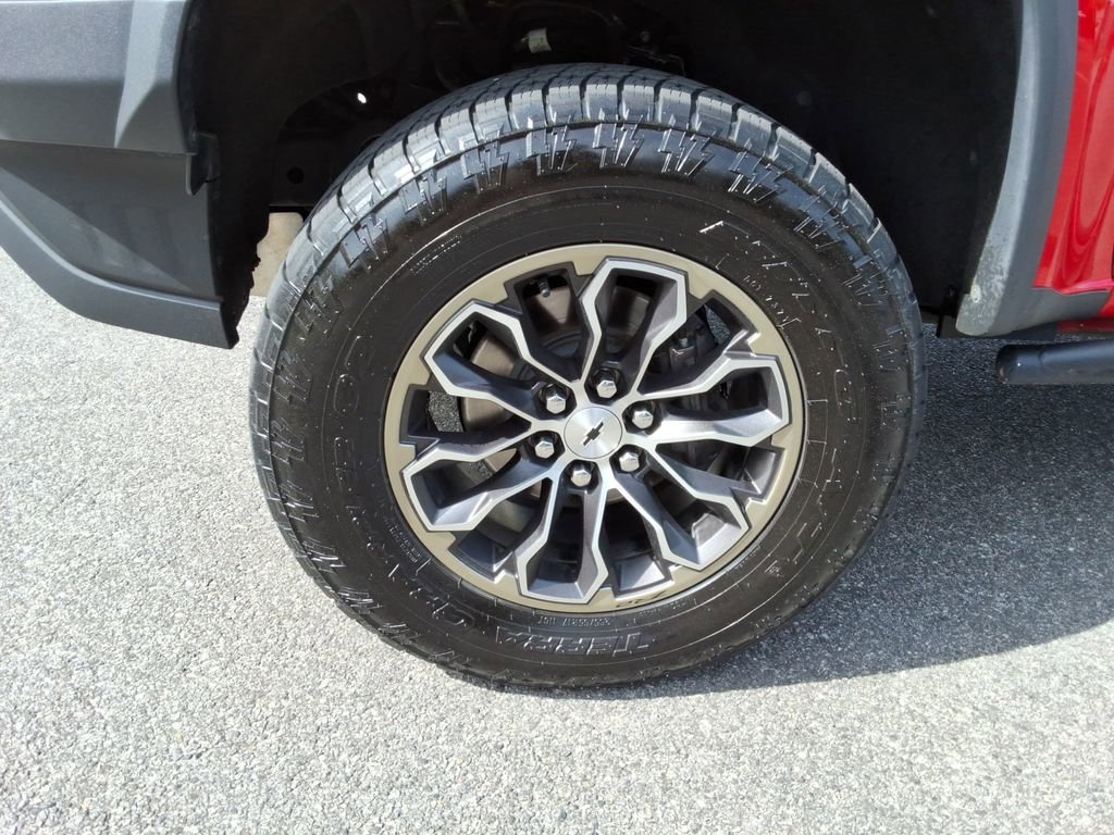 Used 2020 Chevrolet Colorado ZR2 AWD/4WD image 10