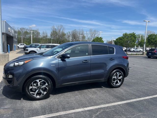 Used 2021 Kia Sportage LX image 1