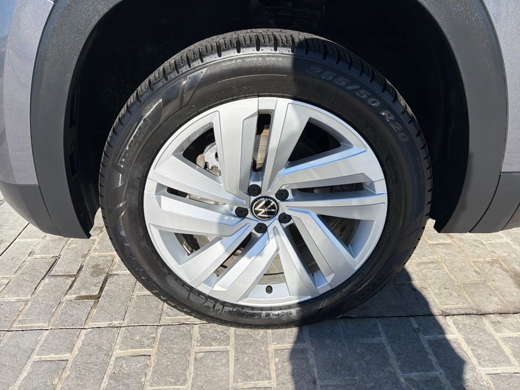 Used 2023 Volkswagen Atlas Cross Sport SE w/ Panoramic Sunroof Package image 28