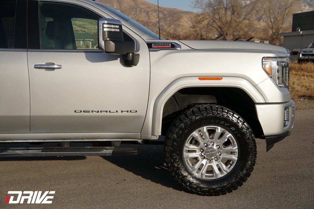 Used 2022 GMC Sierra 3500 Denali image 13
