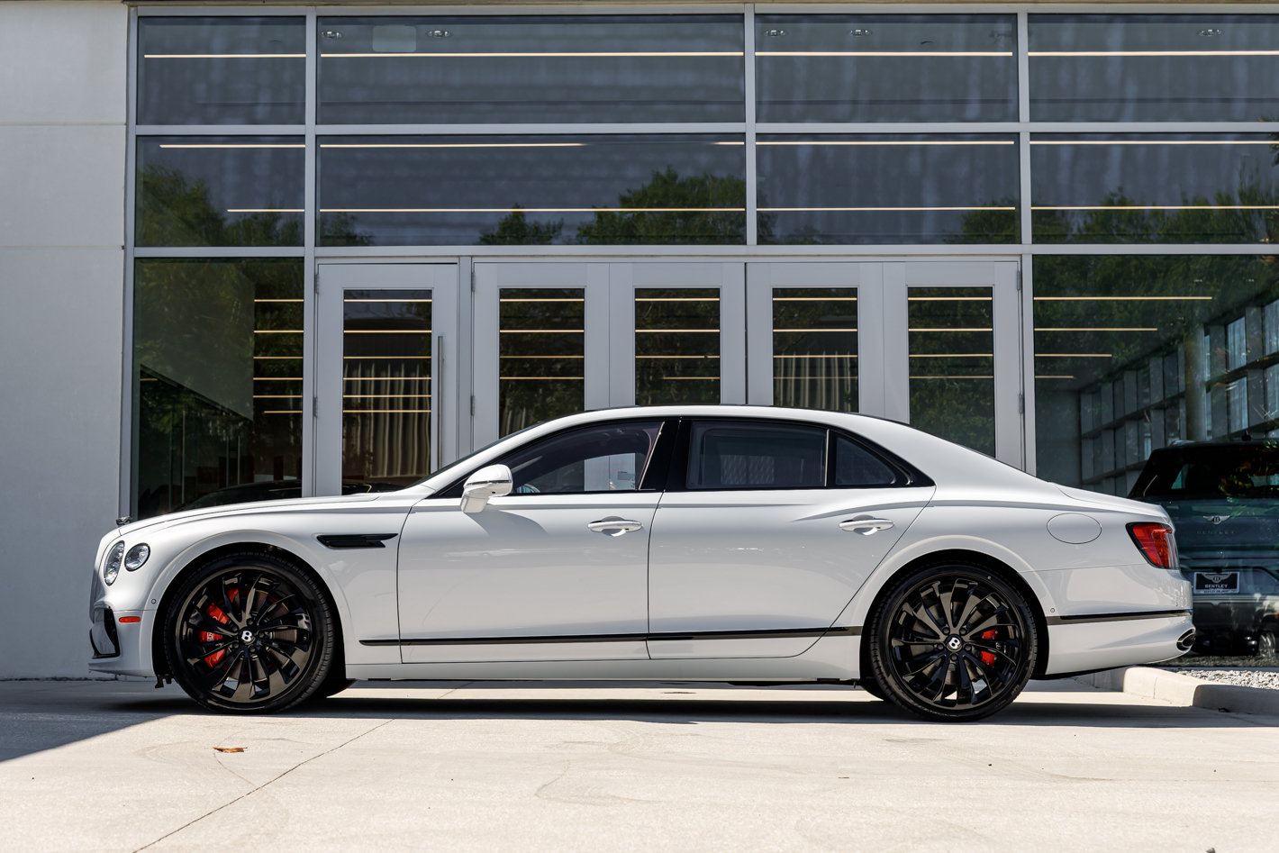 Used 2026 Bentley Flying Spur V8 AWD/4WD image 7