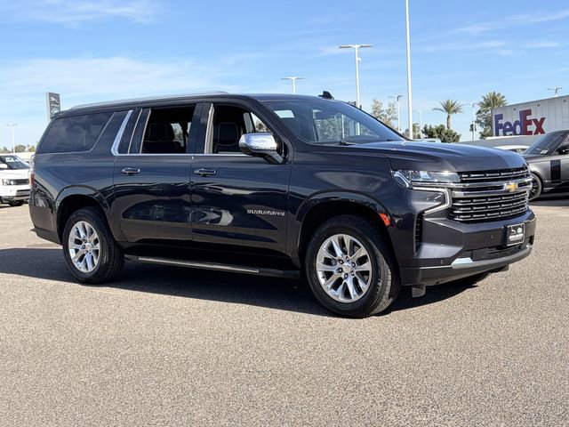 Used 2023 Chevrolet Suburban Premier image 4