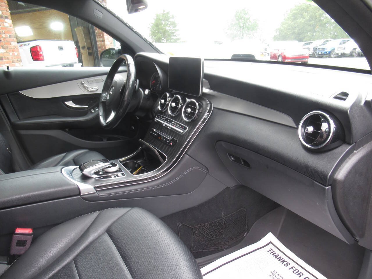 Used 2019 Mercedes-Benz GLC 300 4MATIC Coupe image 6