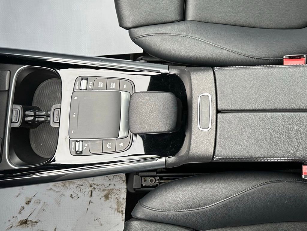 Used 2021 Mercedes-Benz GLA 250 4MATIC image 29