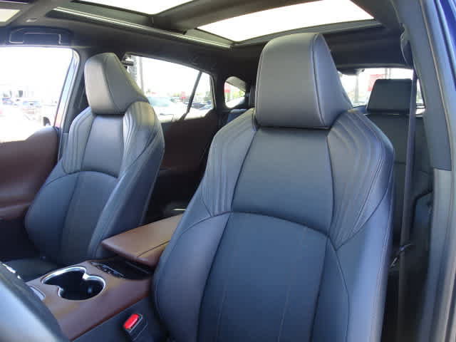 Certified 2023 Toyota Venza Limited AWD/4WD image 19