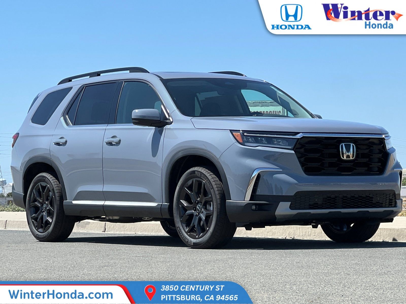 New 2025 Honda Pilot Touring