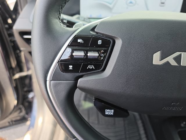 Used 2024 Kia EV6 Wind RWD image 38