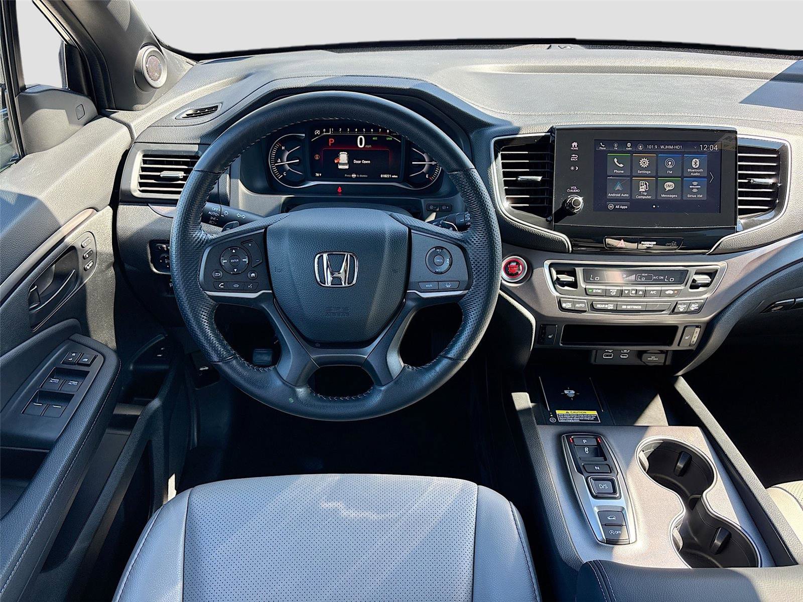 Certified 2025 Honda Passport EX-L image 27