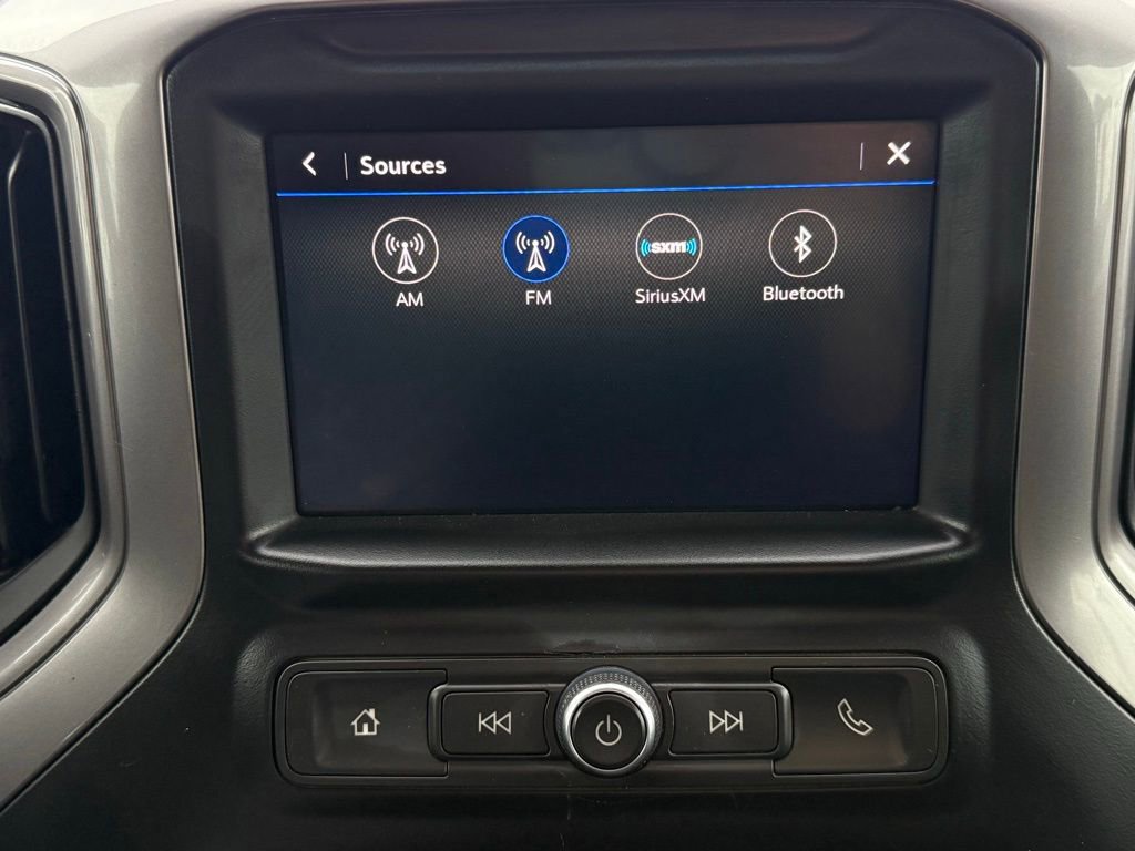 Used 2020 Chevrolet Silverado 1500 Custom w/ Custom Value Package image 25