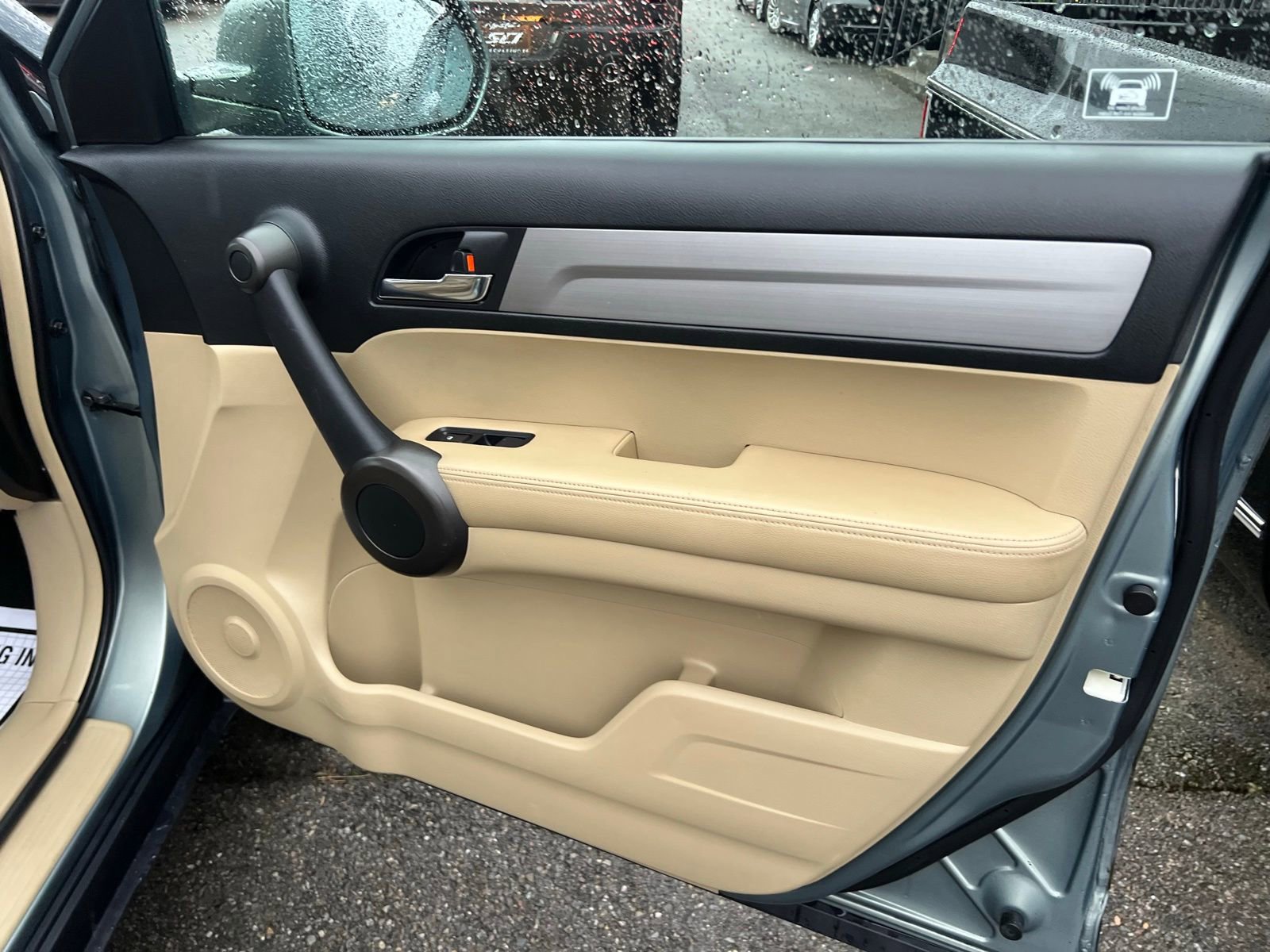 Used 2011 Honda CR-V EX-L image 22
