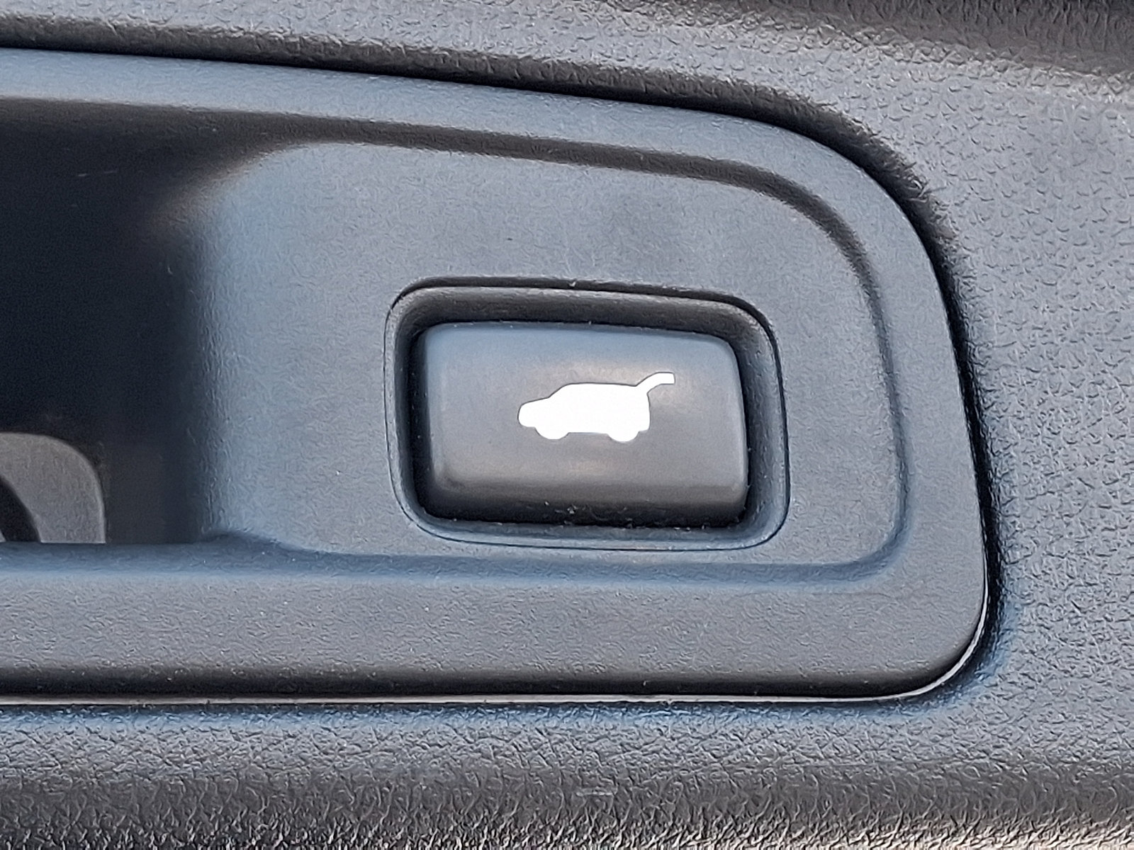 Used 2016 Honda Pilot Touring image 33