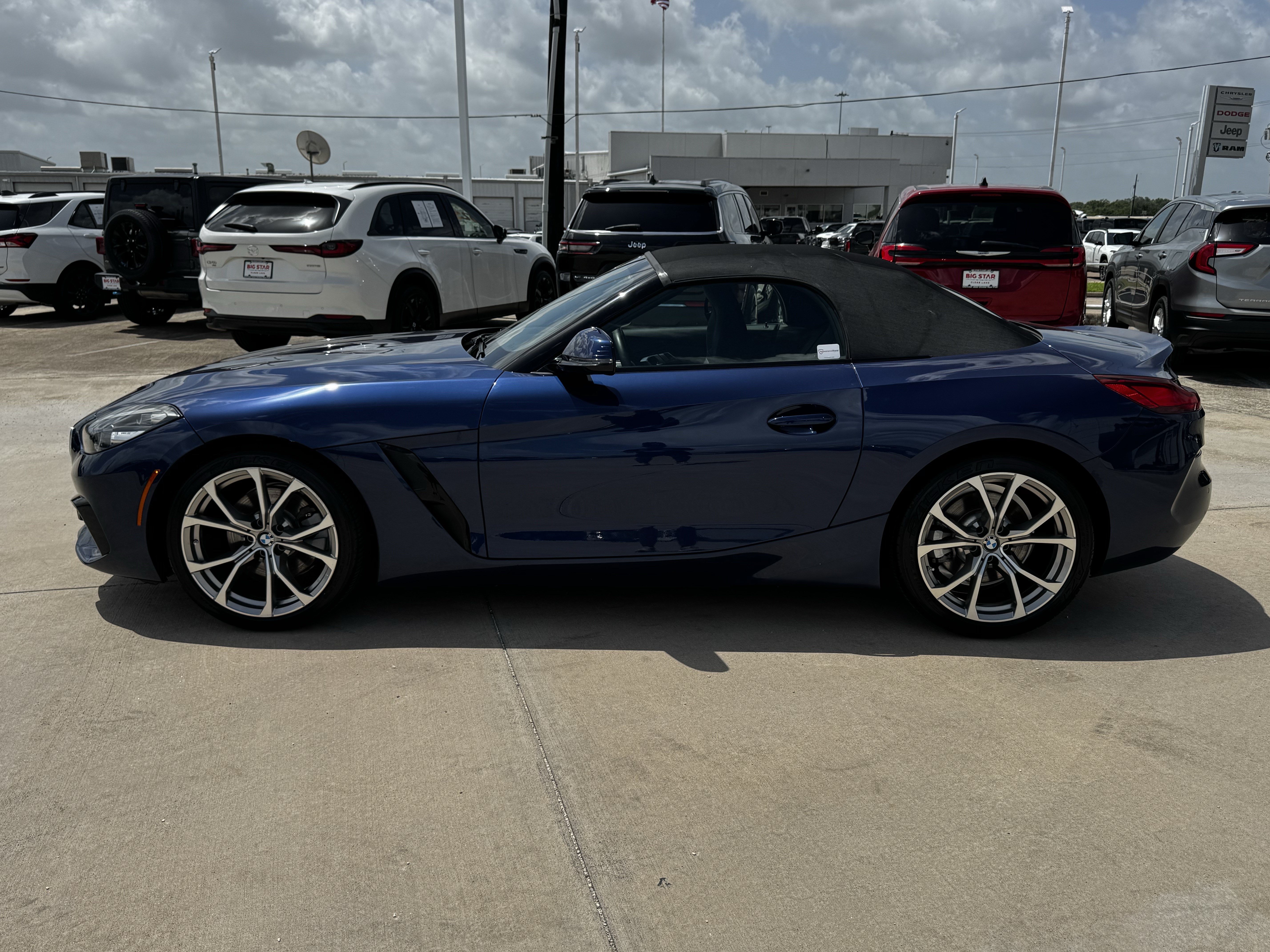 Used 2019 BMW Z4 sDrive30i w/ Driving Assistance Package RWD image 7