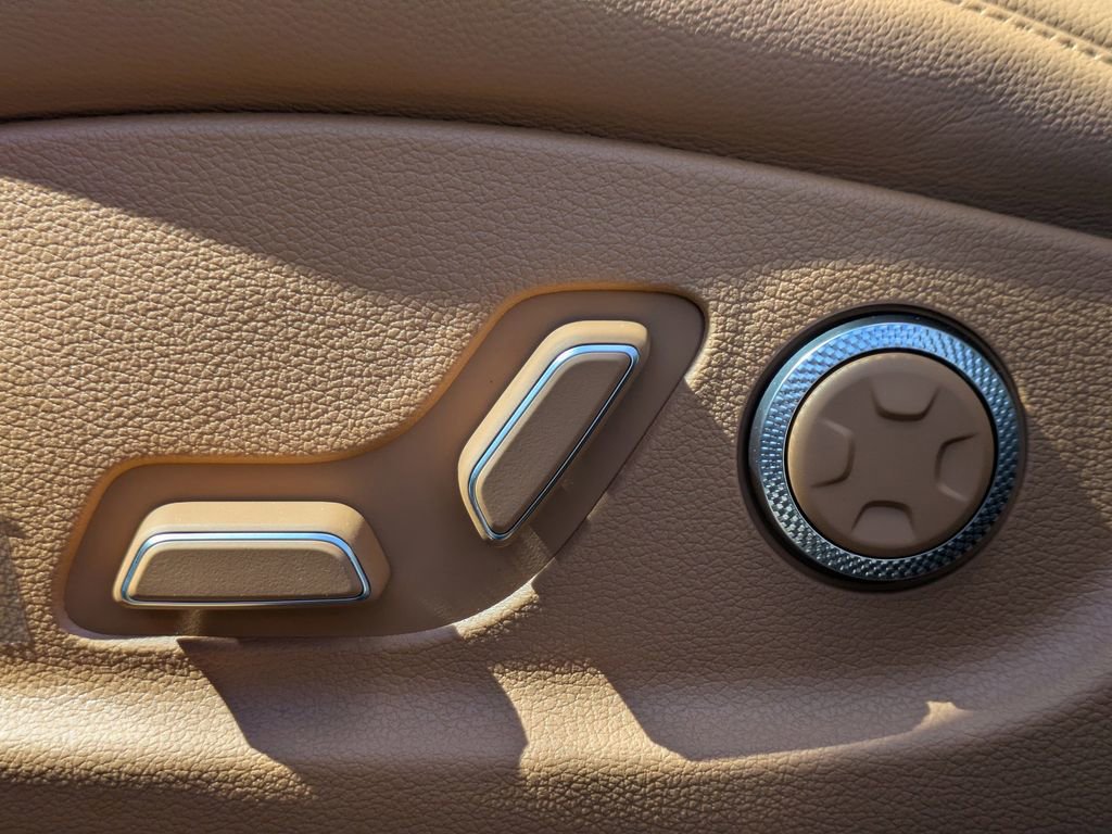 New 2026 Genesis GV80 2.5T Advanced image 21