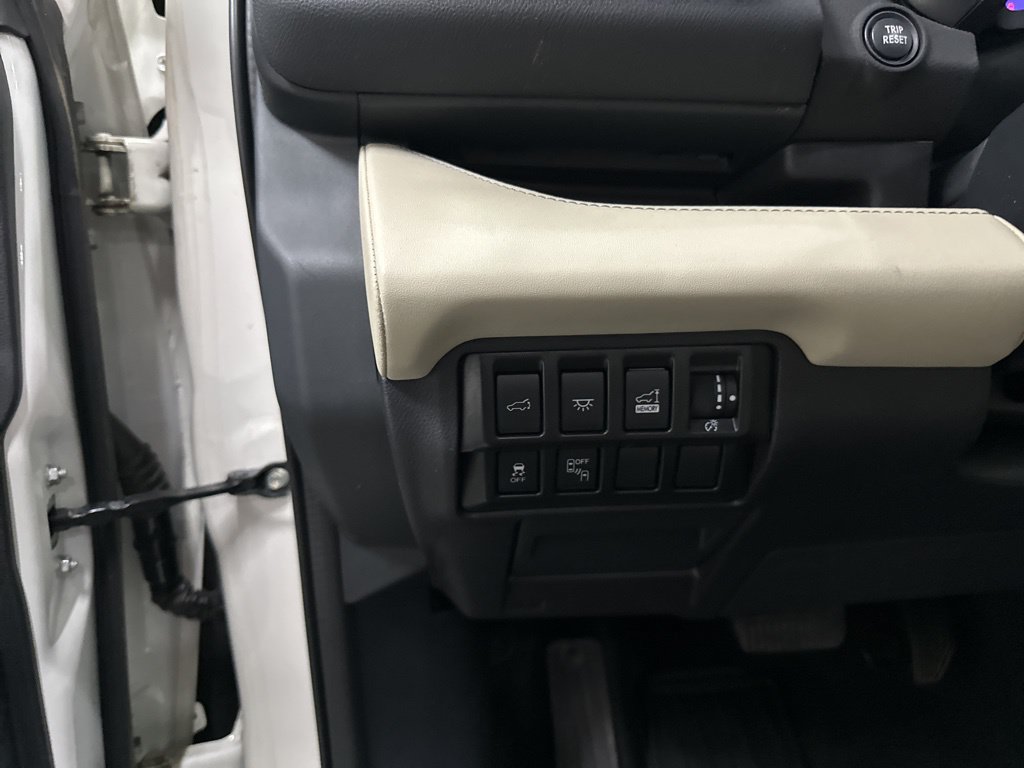 Used 2022 Subaru Ascent Limited w/ Technology Package AWD/4WD image 35