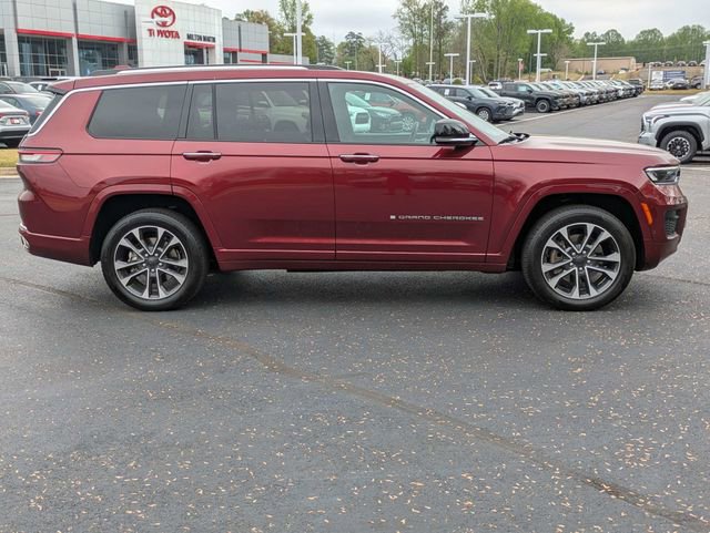 Used 2021 Jeep Grand Cherokee L Overland w/ Luxury Tech Group IV RWD image 3