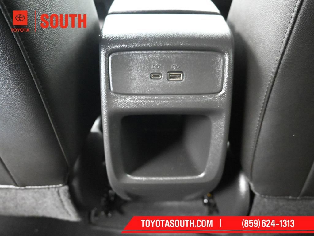 Used 2025 Chevrolet Trax ACTIV w/ Driver Confidence Package image 23