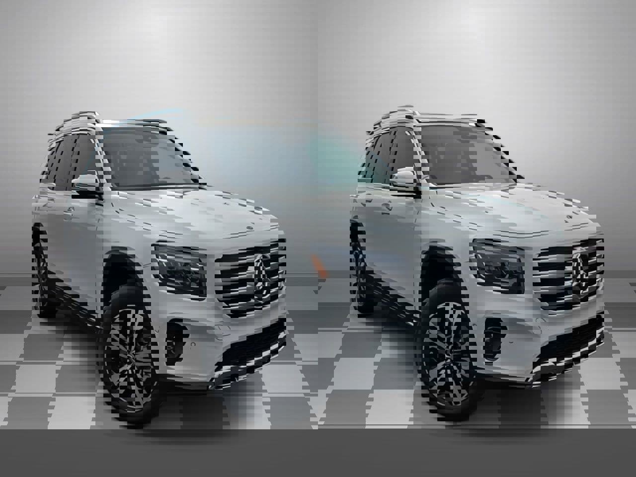 Used 2025 Mercedes-Benz GLB 250 4MATIC image 1