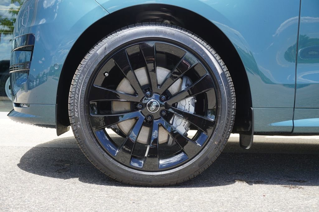 New 2025 Land Rover Range Rover Sport Dynamic SE image 34