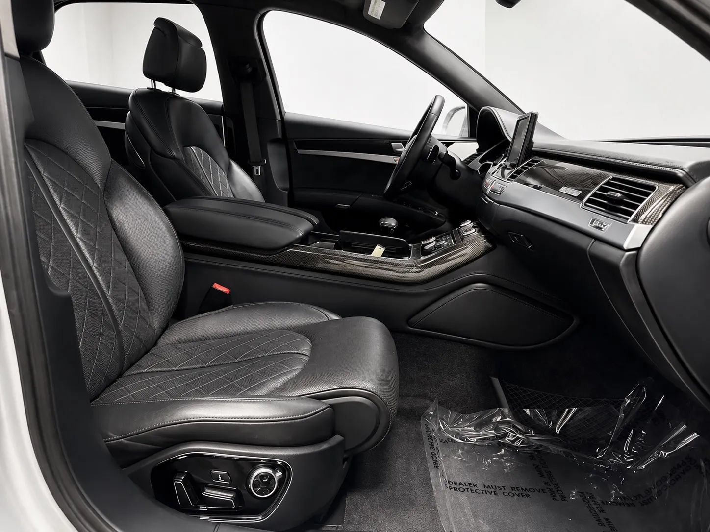 Used 2013 Audi S8 AWD/4WD image 25