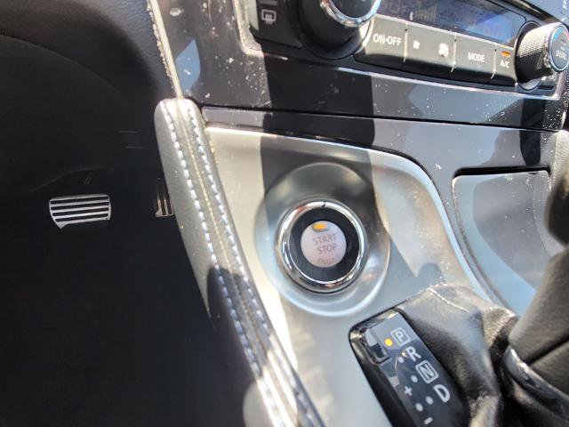 Used 2016 Nissan Maxima SR FWD image 16