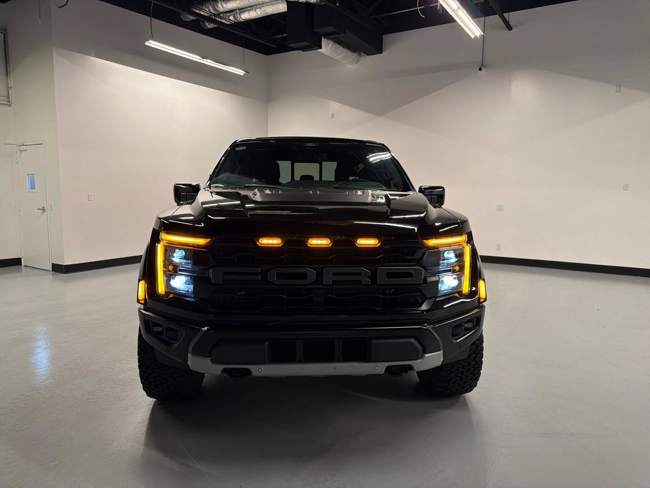 Used 2024 Ford F150 Raptor AWD/4WD image 14